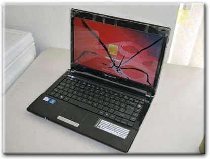 Замена матрицы Packard Bell в Волжском